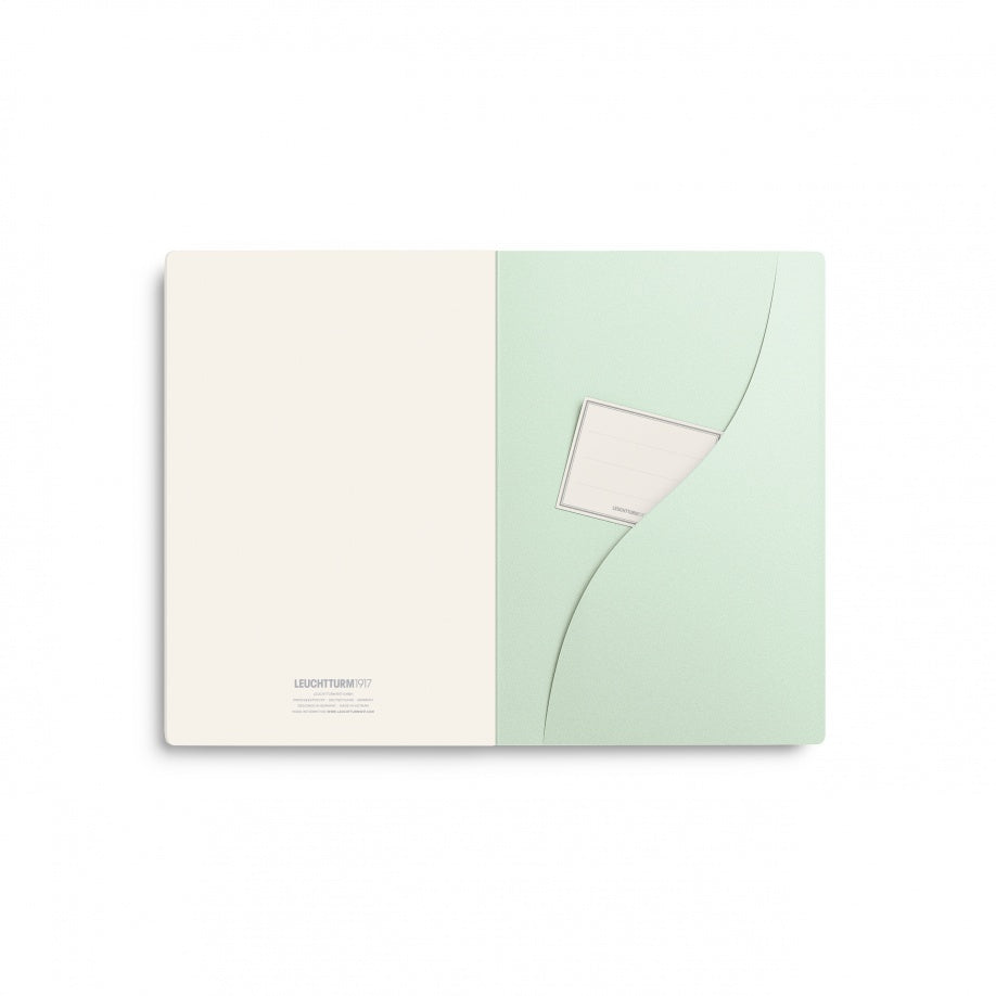 Jottbook pur (A5), 80 numbered pages, plain, Mint Green
