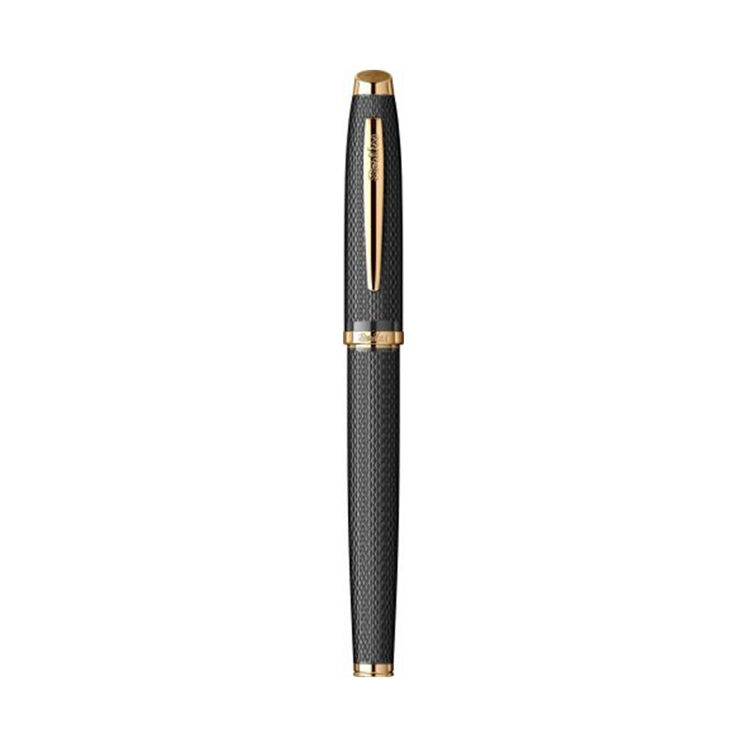 Scrikss Oscar 390 Rollerball Pen | Matte Black GT in white background