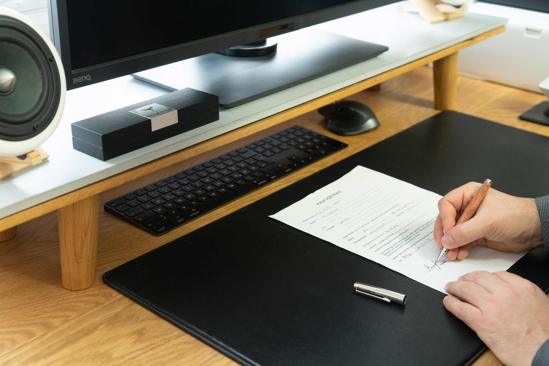 Horner | Legno | Rollerball Pen | Rosewood