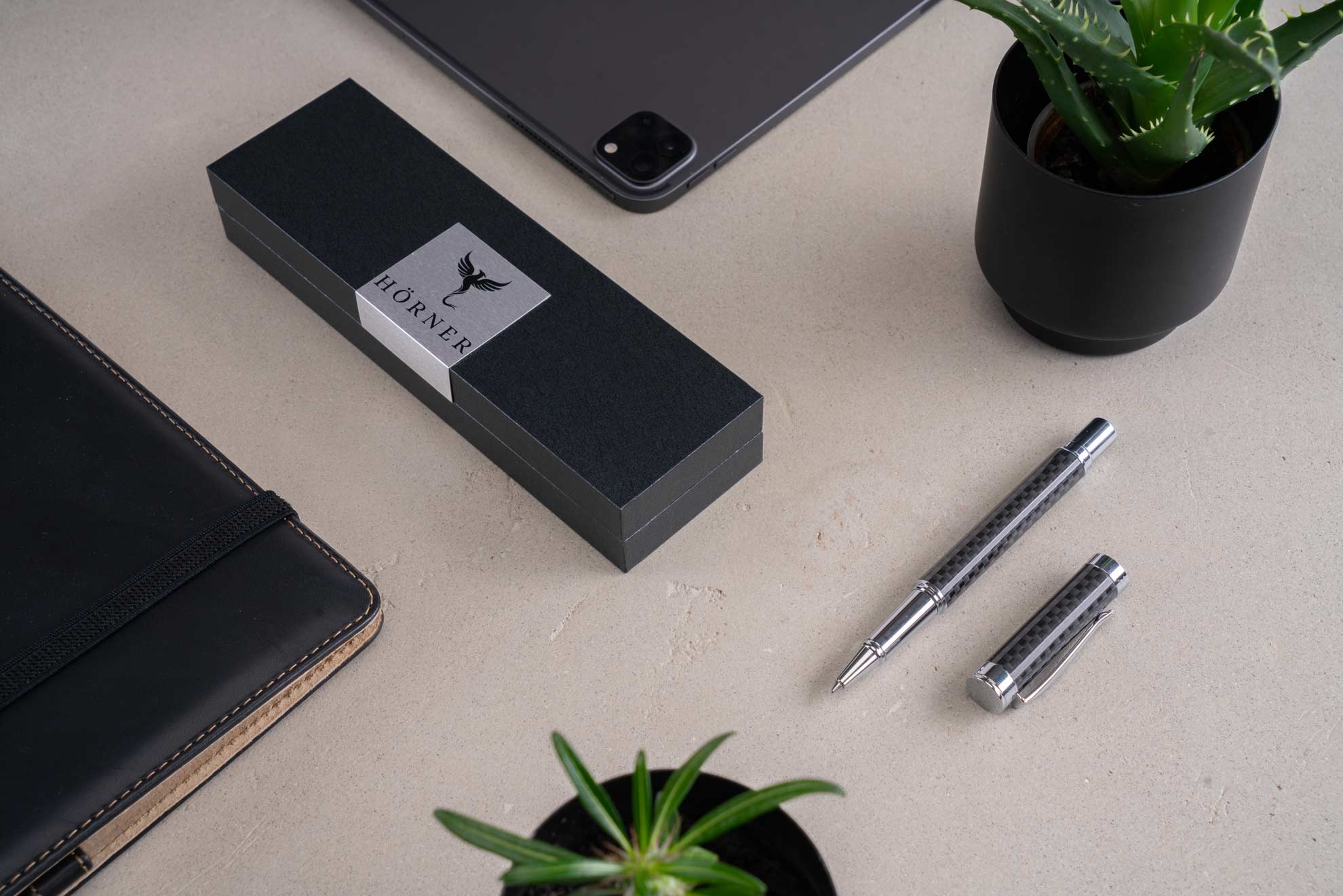 Horner | One | Rollerball Pen | Carbon