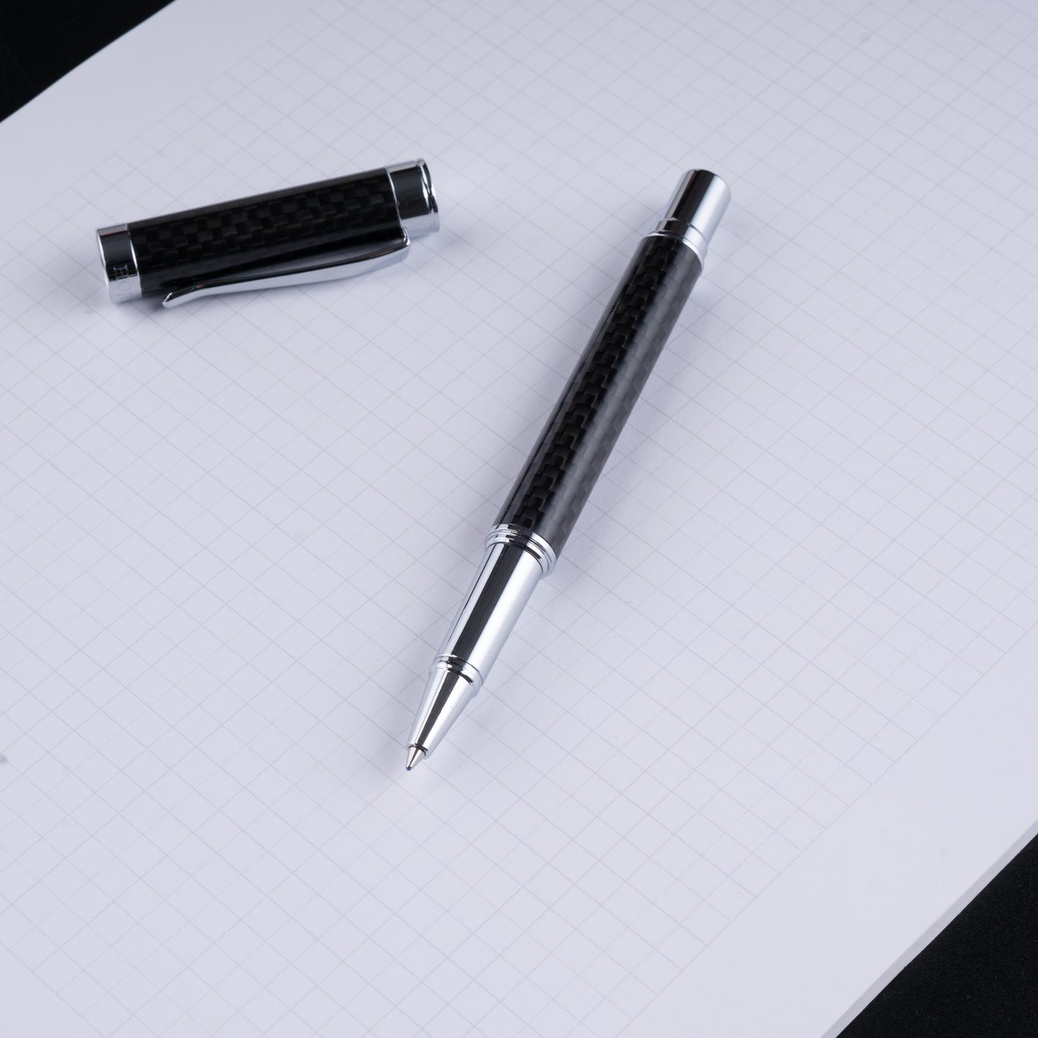 Horner | One | Rollerball Pen | Carbon