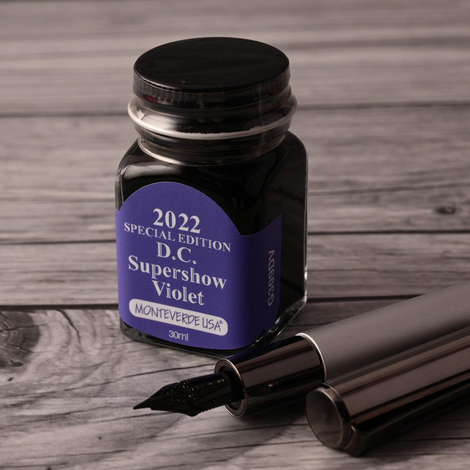 Monteverde 2022 D.C. Supershow Violet Special Edition Ink Bottle - 30ml 6