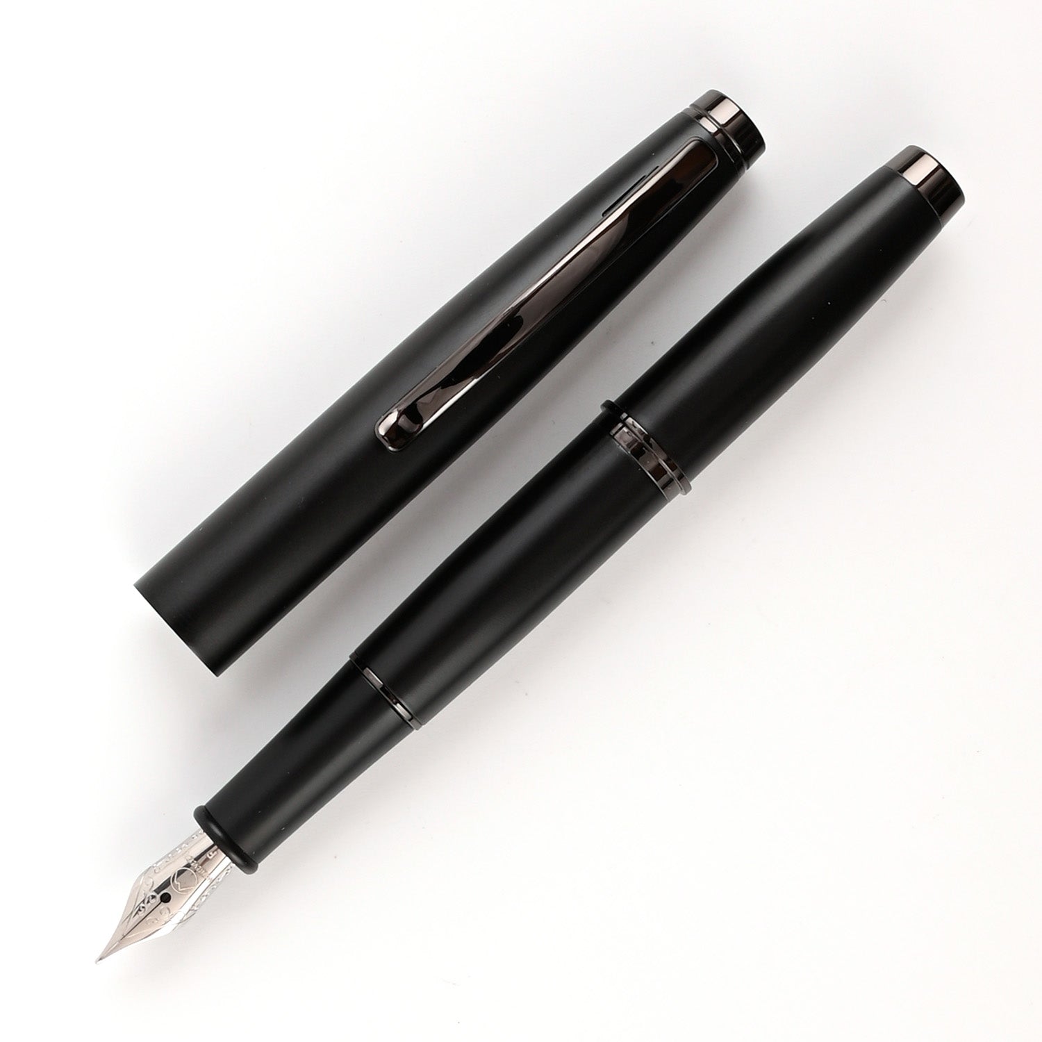 Monteverde Dakota Fountain Pen - Black Sky