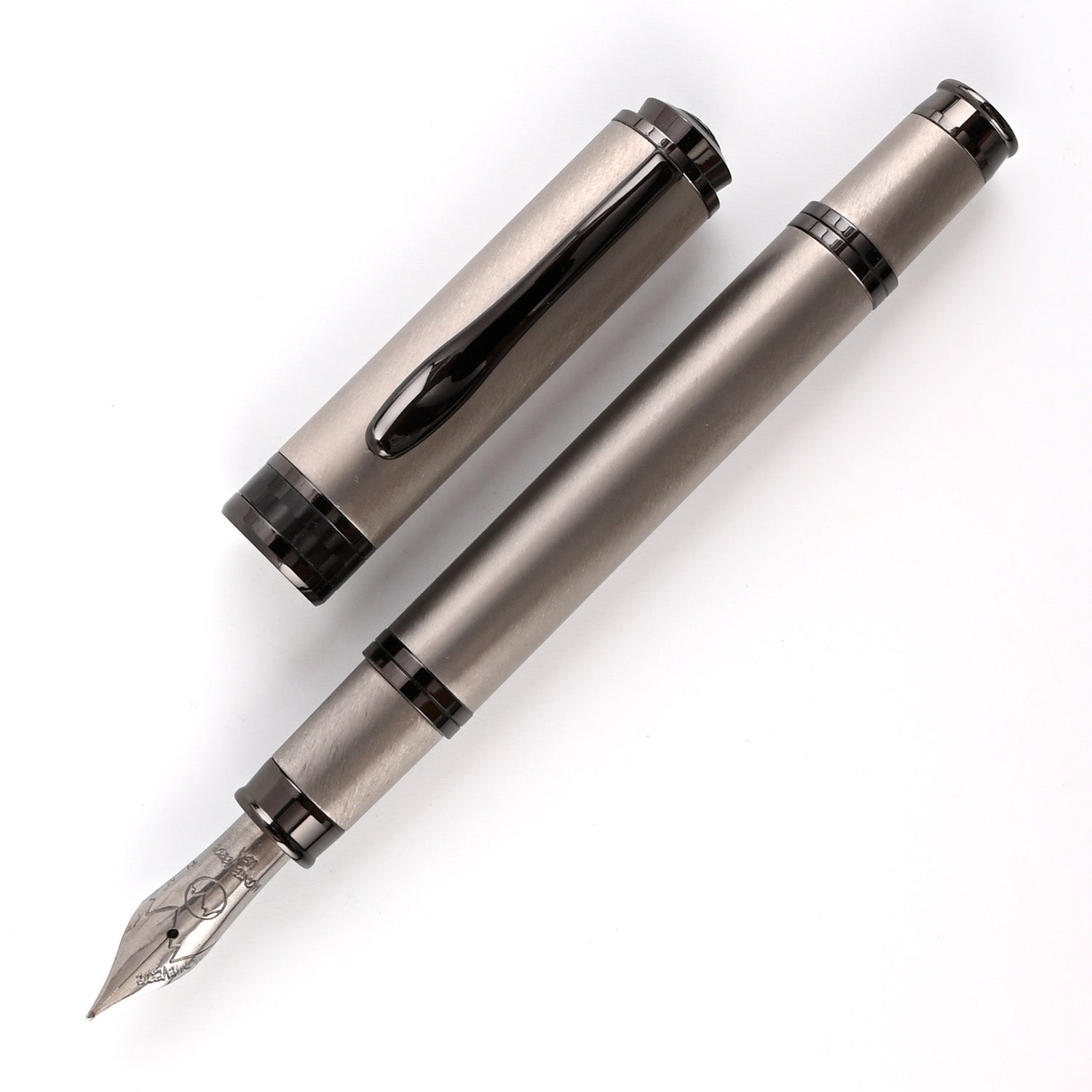 Monteverde Innova Ti Fountain Pen - Titanium PVD