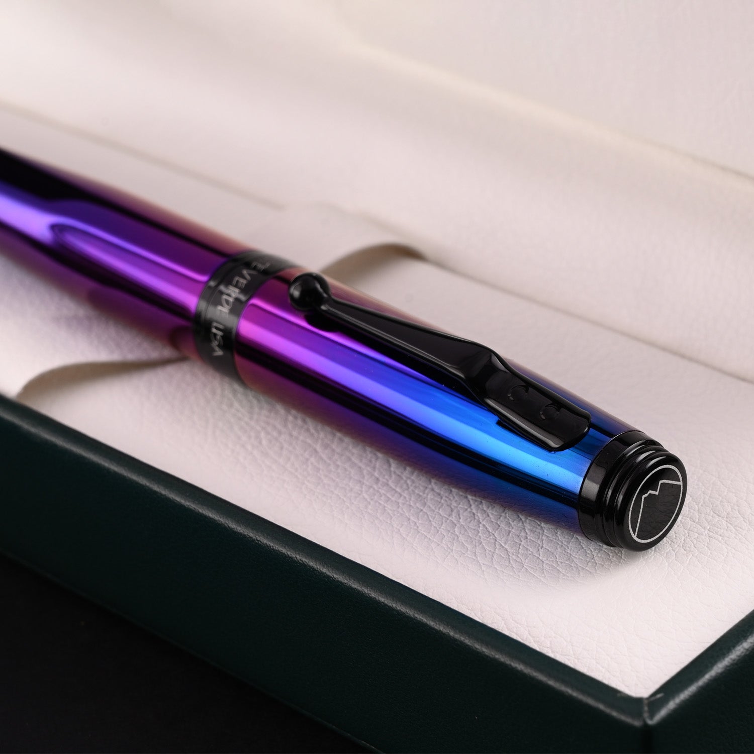 Monteverde Invincia Ball Pen - Nebula BT 8