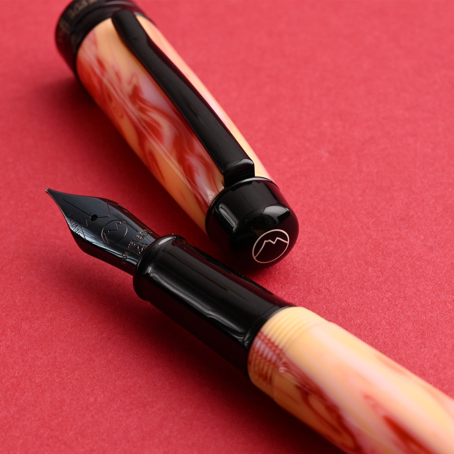 Monteverde Prima Fountain Pen - Red Swirl BT 10