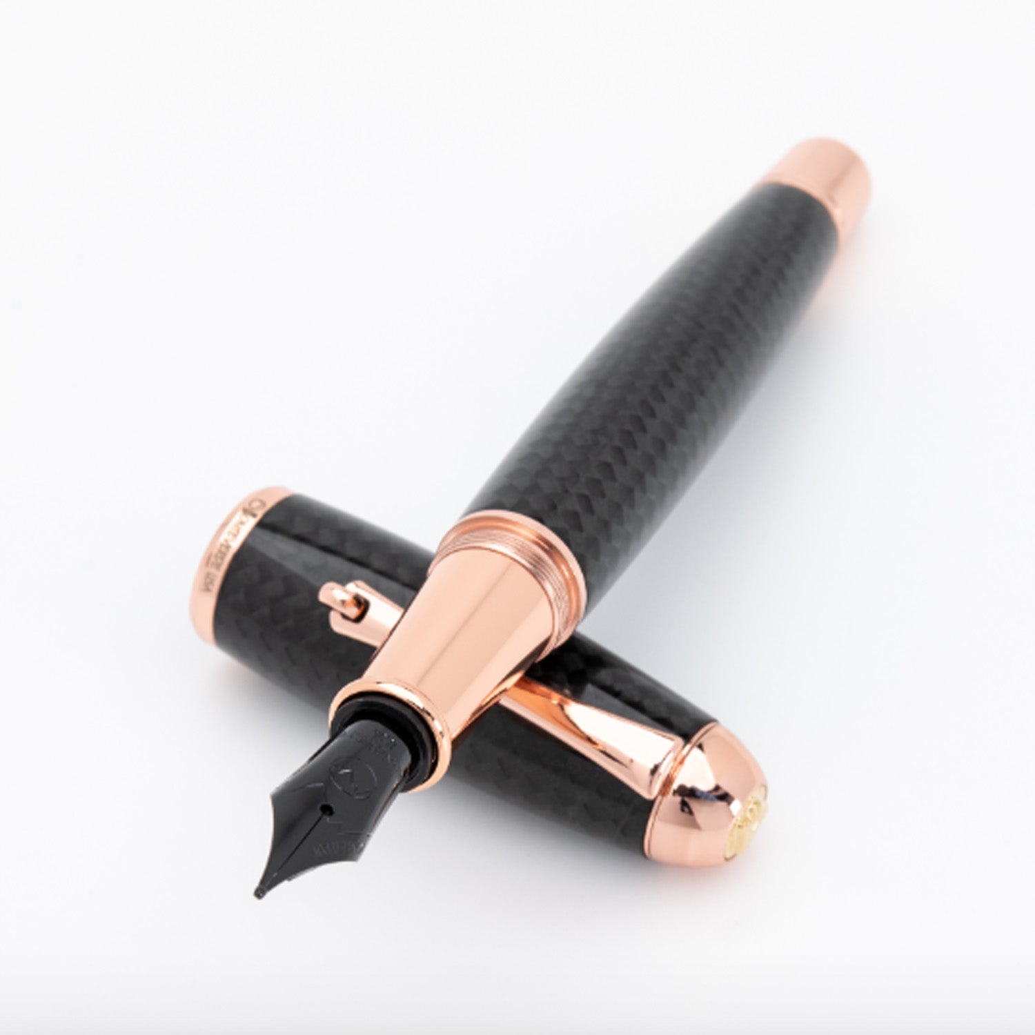 Monteverde Super Mega Carbon Fibre Fountain Pen - Black RGT 2