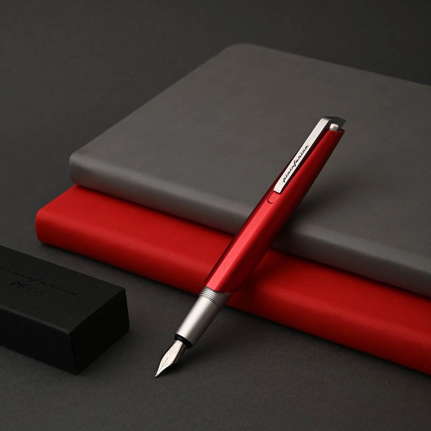 Pininfarina | Pf Go | Fountain pen | Red | Bold