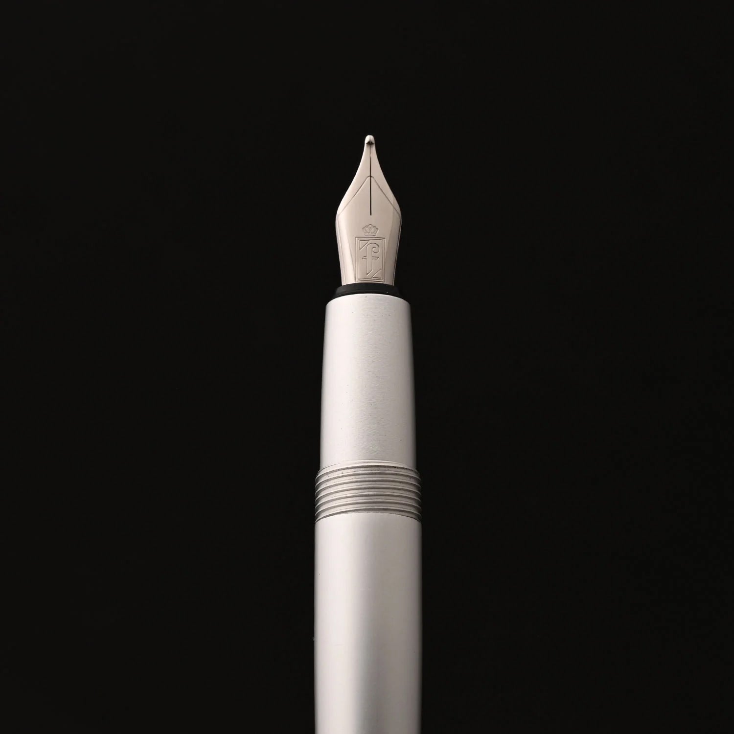 Pininfarina | Pf Go | Fountain pen | Red | Medium