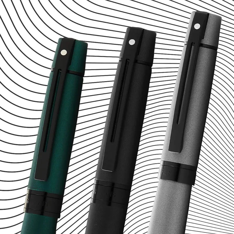 Sheaffer Gift 300 Lacquer Matte Green with Polished Black Trim Fountain Pen Medium Nib