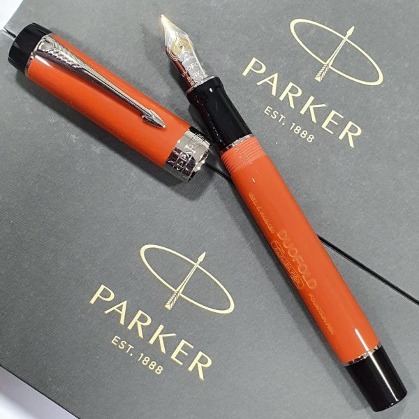 Parker Duofold Classic Red Fountain Pen - Medium