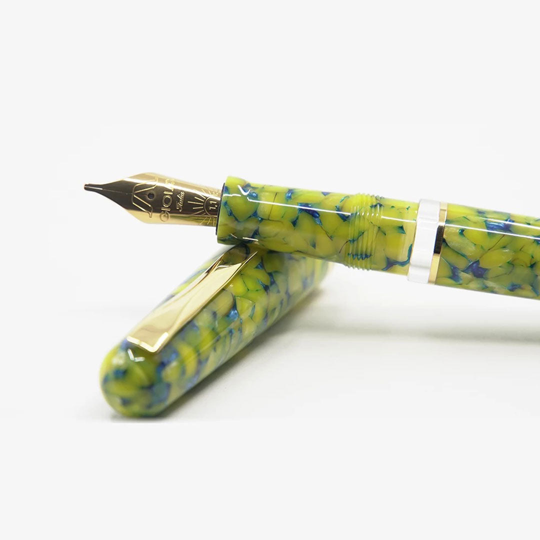 Gioia | Metis Fountain Pen | Colibri Gold | Fine Nib