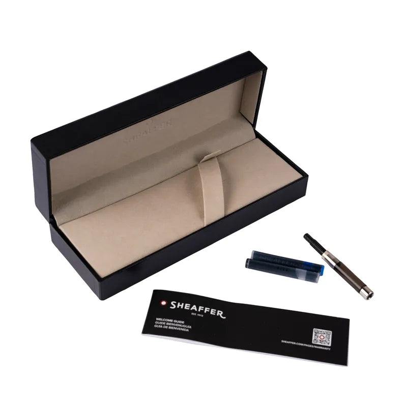 Sheaffer Gift 300 Lacquer Matte Grey with Polished Black Trim Fountain Pen Medium Nib